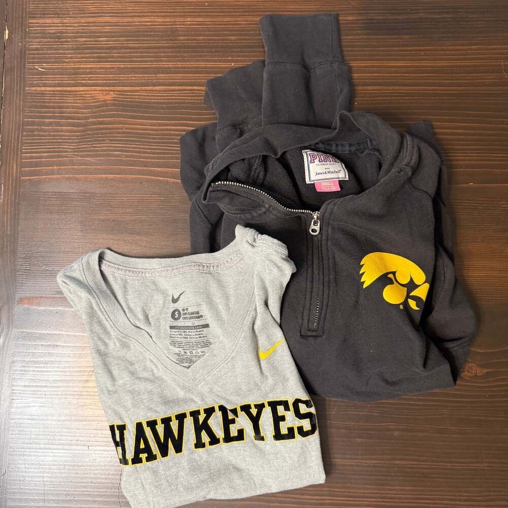 Nike Iowa Hawkeyes Women's Small Campus Gear Bundle NCAA Basketball